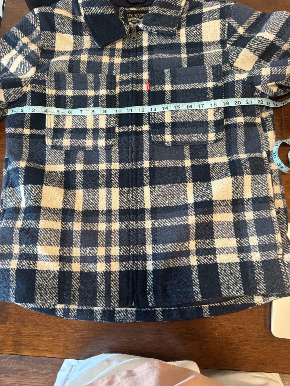 Levi's Men's Blue Plaid Shacket Coat Lined and Insulated Size M Cabincore Work - Picture 2 of 13